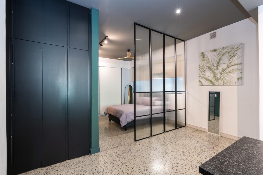 1 Bedroom Property for Sale in Foreshore Western Cape